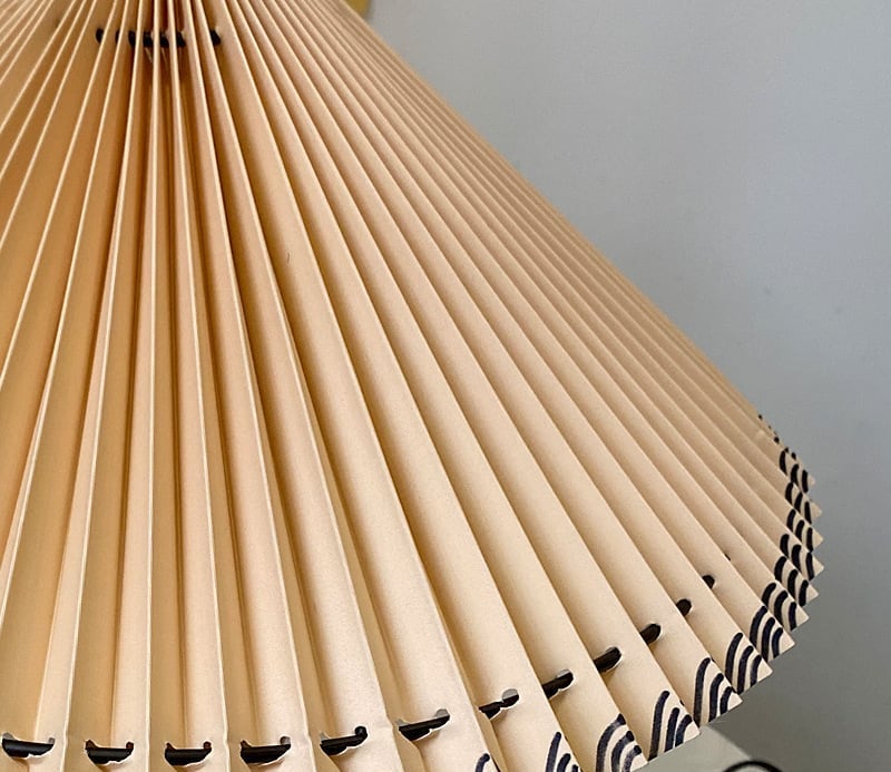 Matin Vintage Pleated Table Lamp