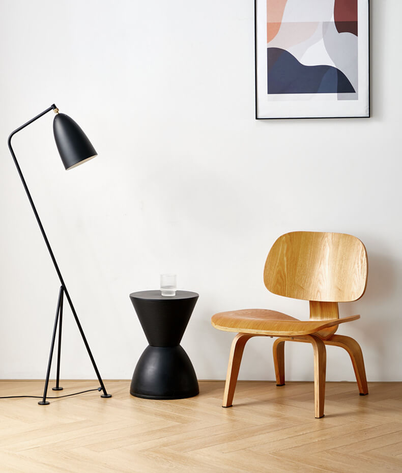 MP LCW - Classic Lounge Chair | Reading Chair