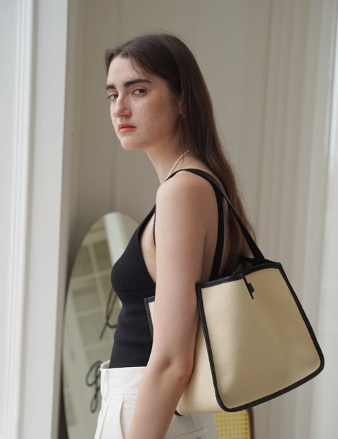 KOJII - Square Large Tote Bag in Leather & Canvas