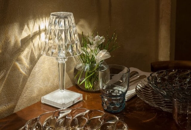 BATTERY - Romantic Transparent USB Rechargeable Cordless Table Lamp